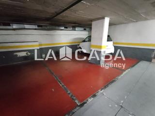 Parking coche en Sant Andreu de Palomar