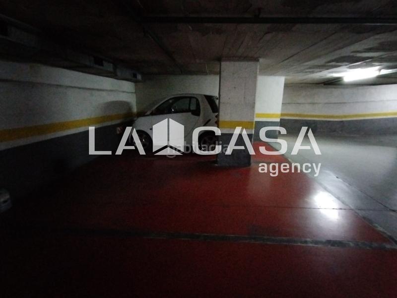 Foto 7036c986-2d5d-4215-9888-f756b75a5b64. Posto auto in Sant Andreu de Palomar Barcelona