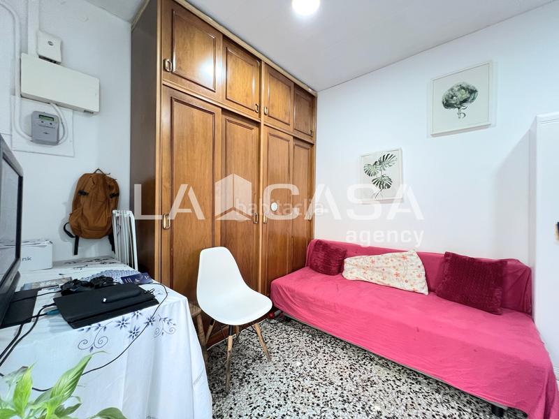 Foto 0b382794-b327-495b-b045-35f552996b04. Local comercial a La Salut Badalona