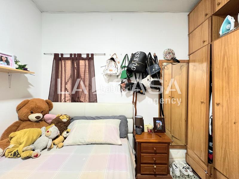 Foto 1a41bbf4-9bbc-4154-afbb-c1182d862194. Local comercial a La Salut Badalona