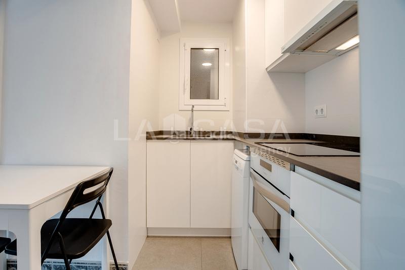 Foto e3bde09b-de69-4316-9189-096bf50ad480. Flat with heating in La Verneda - La Pau Barcelona