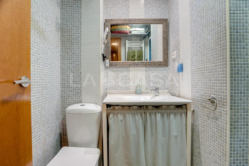 Foto df77c60b-1322-43d8-8124-a47656210766. Piso en La Verneda - La Pau Barcelona