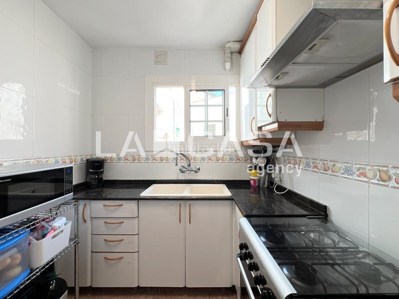 Foto f4a1d754-aa59-4e14-9d0c-ac85c07189b3. Attique avec chauffage dans Roquetes Barcelona