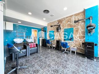 Local commercial à Llefià