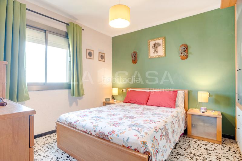 Foto 87998f61-e637-40da-8942-9ca3cf4cf06b. Etagenwohnung in Sant Roc Badalona