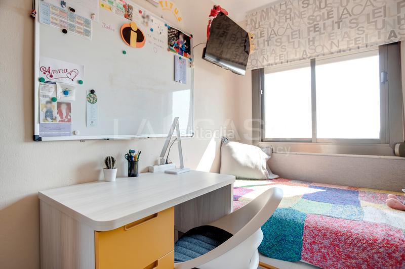 Foto af00e305-ce28-4c54-b368-b5b75a74f01c. Etagenwohnung in Sant Roc Badalona