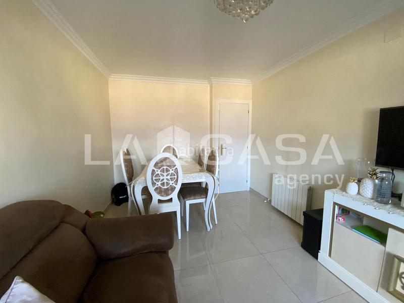 Foto 4ba0fd25-cccd-430e-84aa-56d88d43f6da. Piso en Riu Nord Santa Coloma de Gramenet