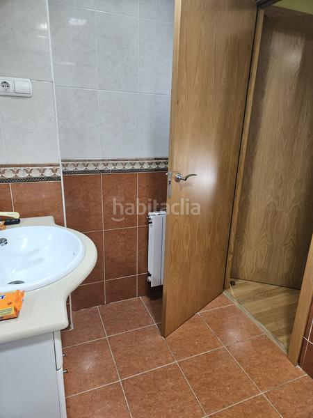Foto 76023579-b310-4898-8bb8-d2ff31107760. Appartamento con riscaldamento parcheggio in Fondo Santa Coloma de Gramenet