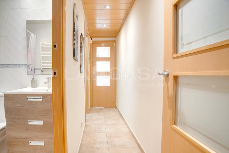 Foto 07b6d019-982a-45eb-a580-e2e24fd0a3ef. Appartement avec chauffage dans El Clot Barcelona