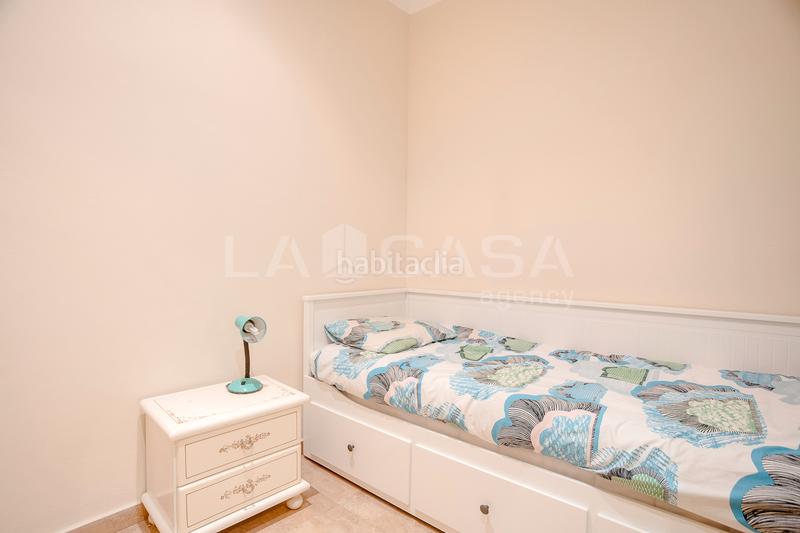 Foto ed46eddf-21f9-48a9-8954-ef6011b44e69. Piso en El Clot Barcelona