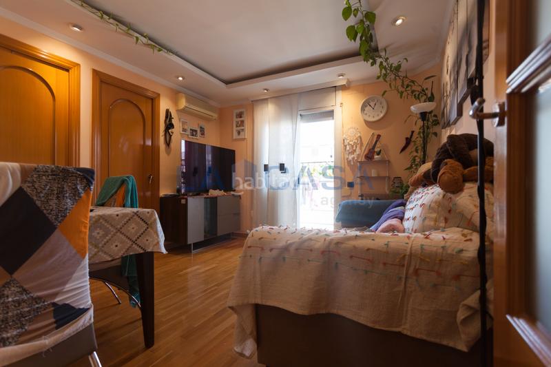 Foto ba9b8b1d-1cf0-408a-9b0c-a1edffee661f. Appartamento in La Florida Hospitalet de Llobregat (L´)