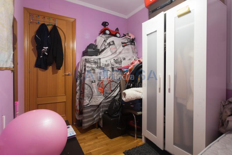 Foto b4606014-1f10-4442-8f6b-c041bae685de. Flat in La Florida Hospitalet de Llobregat (L´)