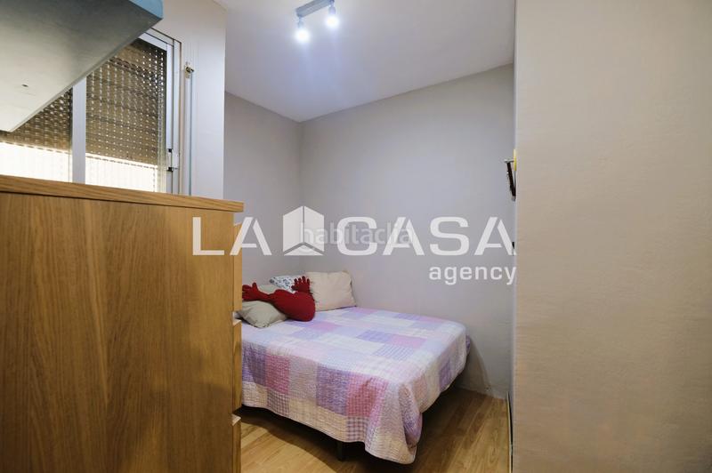 Foto 777ffc18-c7a7-4993-b8e5-5b99eb122a06. Etagenwohnung mit heizung in Trinitat Vella Barcelona