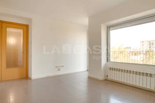 Etagenwohnung in La Catalana