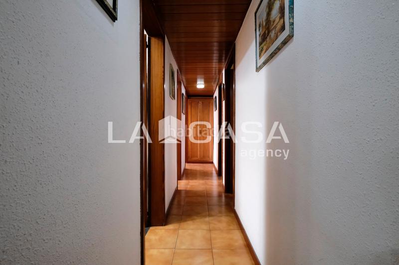 Foto d9e7a38e-ad8b-4e71-b9b1-6e683078cb0b. Etagenwohnung mit heizung in Vilapicina - Torre Llobeta Barcelona