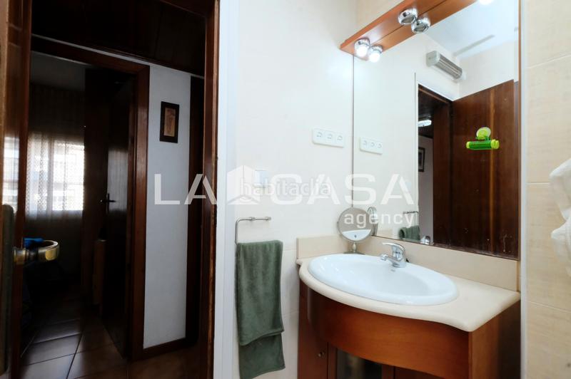 Foto e9af798d-7e64-4e8e-9a4a-8d35e416b8b1. Pis amb calefacció a Vilapicina - Torre Llobeta Barcelona