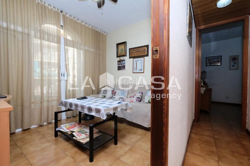 Foto ab8005c4-9900-42b6-996b-f2a941f53aa8. Piso en Vilapicina - Torre Llobeta Barcelona