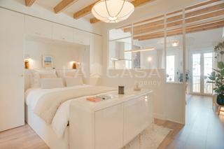 Flat in Carrer de Milà i Fontanals