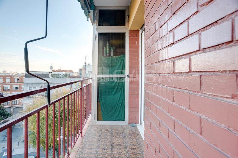 Foto 341ee5a2-7db6-4f90-8243-ebc4cc71f5e3. Appartamento con riscaldamento in Safaretjos Santa Coloma de Gramenet