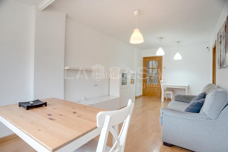 Foto ac9b720b-ff73-409e-bacb-f034d54ab690. Appartement dans La Verneda - La Pau Barcelona