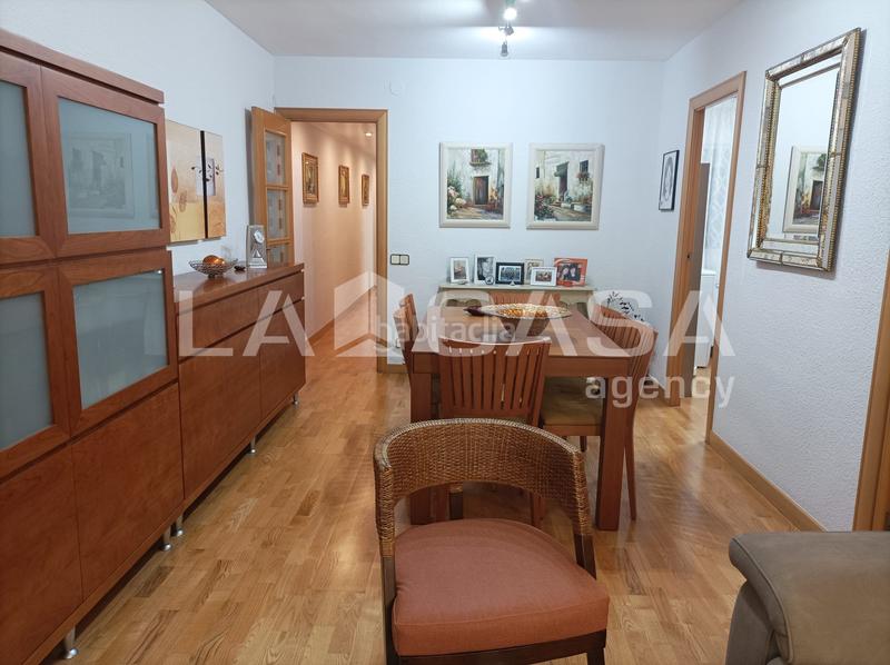 Foto 85f33f00-5dfd-4507-9020-cb4ced10fb1c. Appartamento con riscaldamento in Riu Sud Santa Coloma de Gramenet