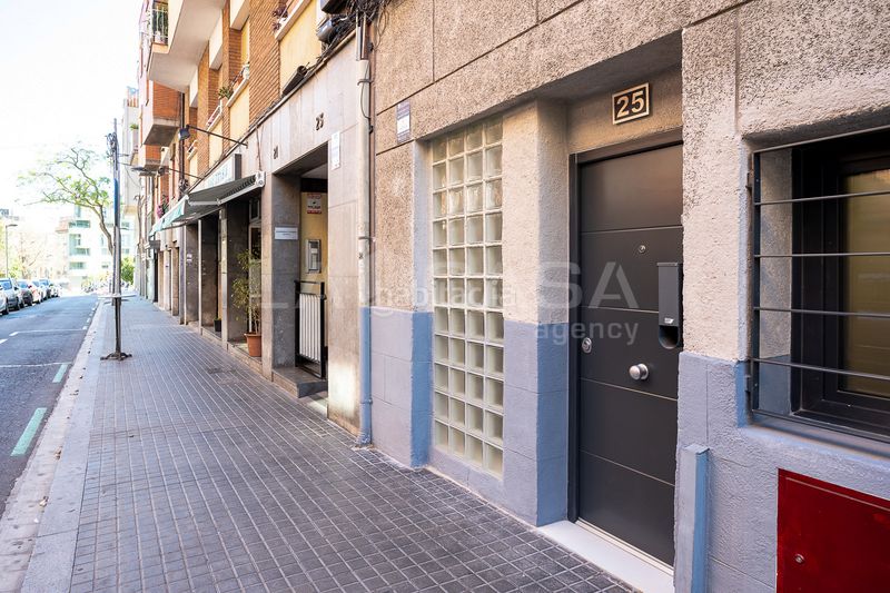 Foto 086c8d5c-d94c-49fe-8627-8c3a46c74d9a. Pis a Guinardó Barcelona