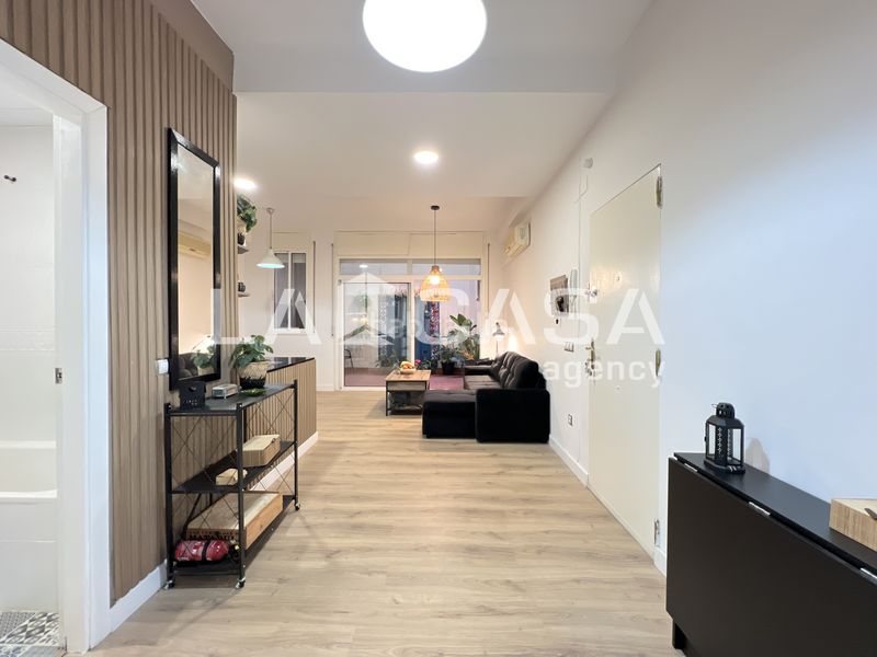 Foto 29c41c31-0c0b-49e7-972c-555999b40fe1. Pis a Gòtic Barcelona