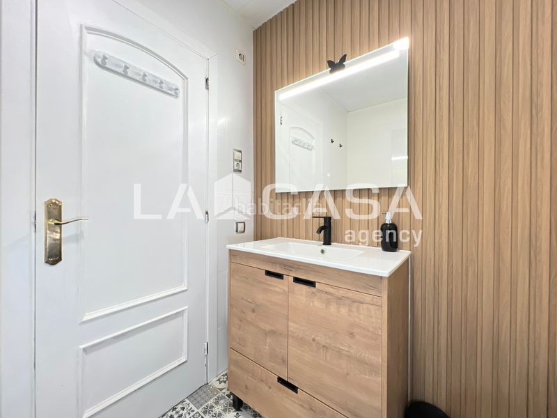 Foto 31a15a29-cbd4-4eeb-abde-473f1f0e3e41. Pis a Gòtic Barcelona