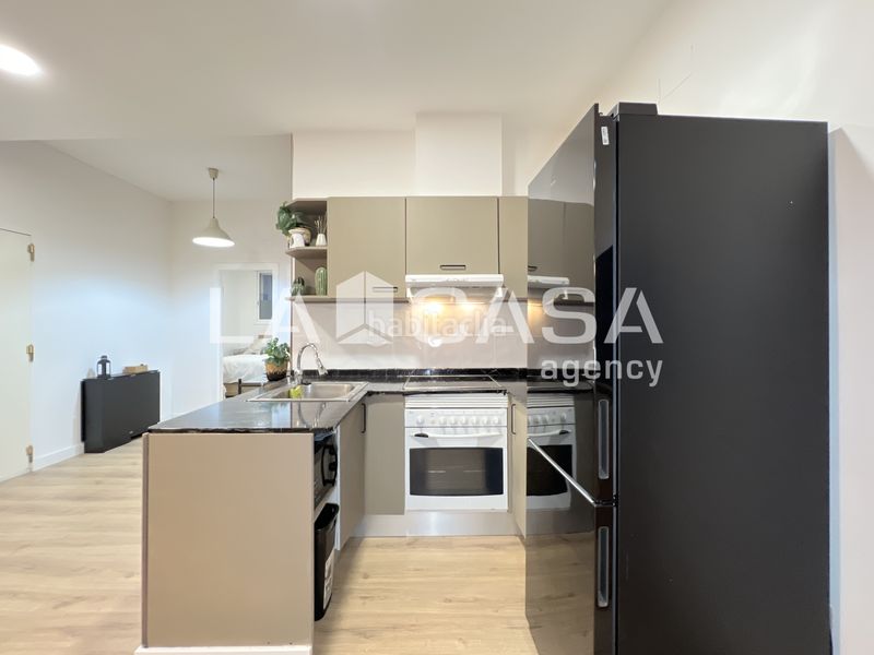 Foto 3c283afd-4634-4c27-ae0a-367c88ef7365. Pis a Gòtic Barcelona