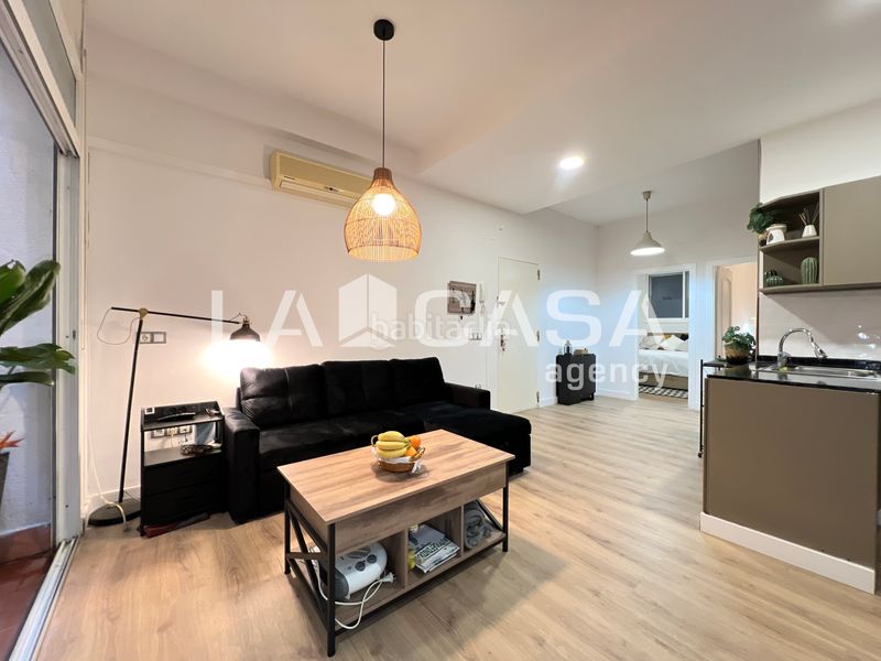 Foto 7356e4a8-ad67-40d2-b3e6-40e55a68c069. Pis a Gòtic Barcelona