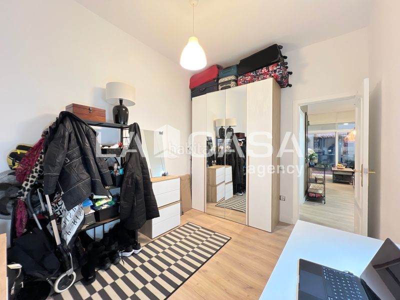 Foto 86f091a6-649c-4fc8-b39b-80bcf1e59ecd. Pis a Gòtic Barcelona