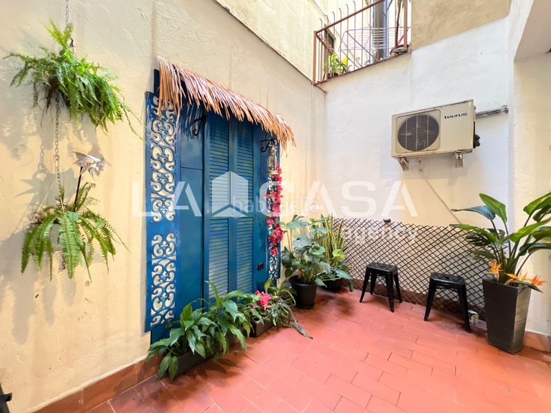 Foto 9d6c6144-2450-49ed-ba08-c66a1988a845. Pis a Gòtic Barcelona