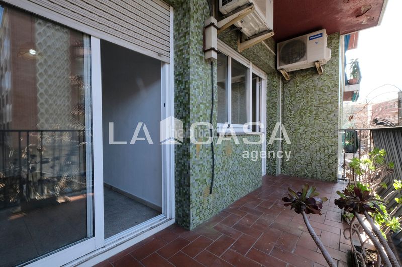 Foto 56f2dfff-2c09-49c8-85bd-501fb66ac2a4. Pis amb calefacció a Vilapicina - Torre Llobeta Barcelona