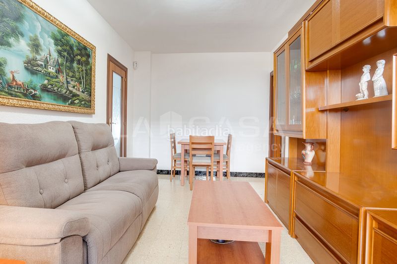 Foto d3d0f4c0-eccf-47f0-93e0-4b6f41bfe8ae. Pis a Sant Martí de Provençals Barcelona