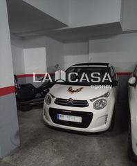 Car parking in Sant Andreu de Palomar