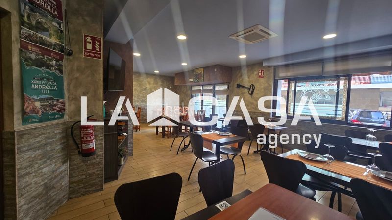 Foto 6c1b8756-aebe-4932-af65-92bb1b3dd821. Local comercial a La Guineueta Barcelona
