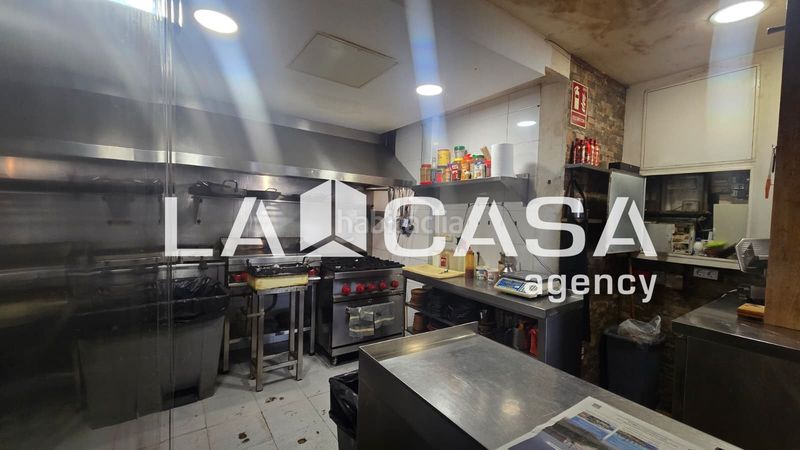 Foto 9b5f3458-6b07-45de-9f70-0bf883796d4a. Local comercial a La Guineueta Barcelona