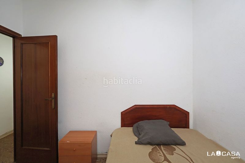 Foto 8b3a3115-e48e-478b-ab68-a492f94a3d04. Pis a La Bordeta Barcelona