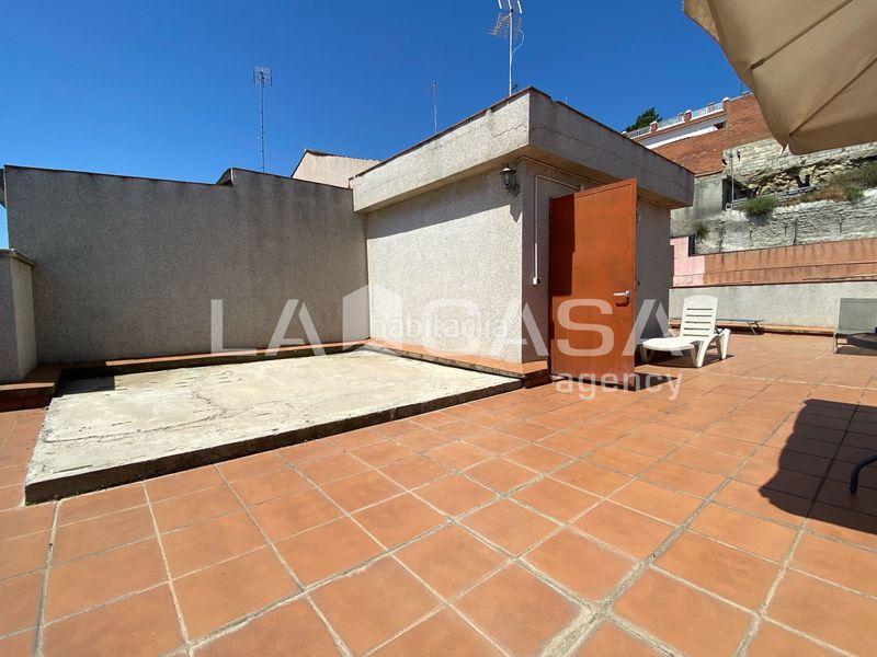 Foto 8f6a1bd5-7030-4d98-999a-963db5cba83d. Casa amb calefacció aparcament a Puigfred Badalona