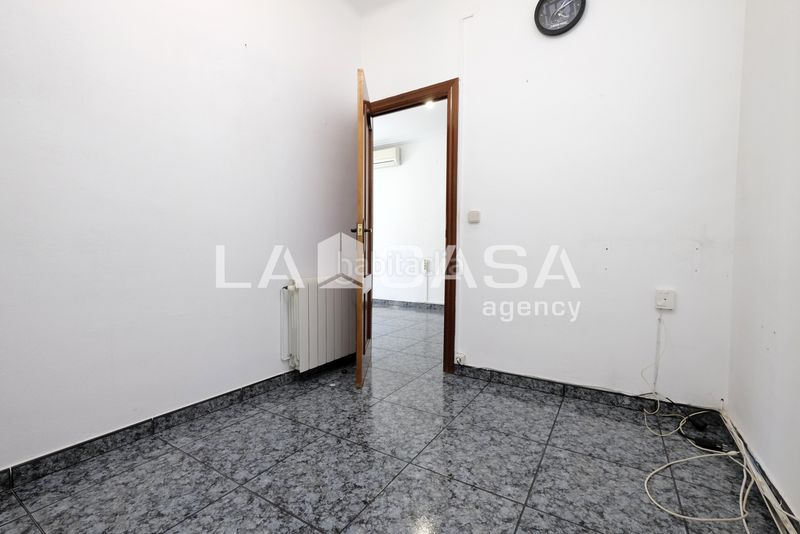 Foto 110615a8-29b6-4bf3-8a4a-bcb7b4e34e21. Pis amb calefacció a Porta Barcelona