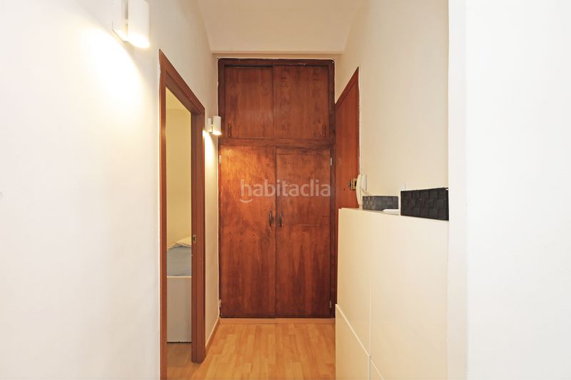 Foto cac5f2ac-d21d-44b9-ad2c-fd96fa59408f. Pis a Sants Barcelona
