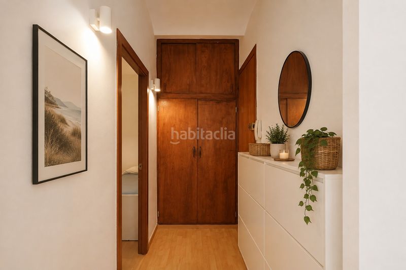 Foto f5bf5a42-ad0e-469b-b42a-513bdc6ab4bc. Pis a Sants Barcelona