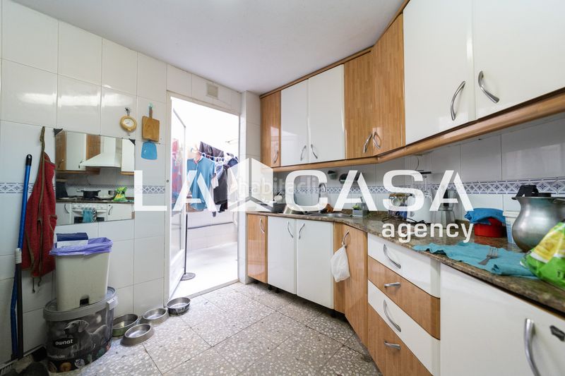 Foto 0bc9d5e3-4bfe-4ac7-abc6-eed659849150. Pis amb calefacció a Roquetes Barcelona