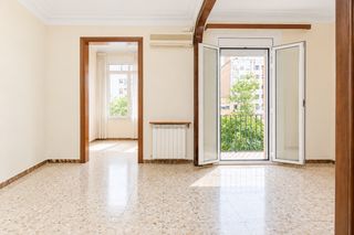 Pis  Carrer de padilla