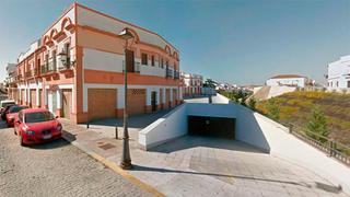 Car parking in Juan santana 65. Deja de buscar dónde aparcar tu vehículo y ven a ver esta plaza