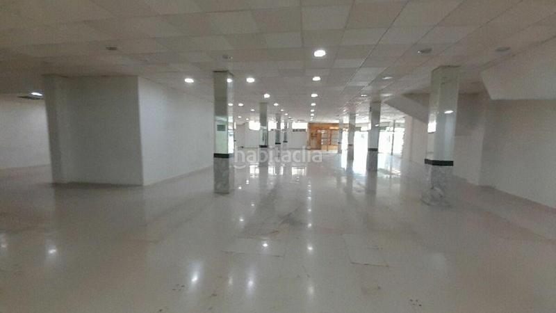 Foto 75be40e8-d776-43b9-9715-eb916ee69cee. Local comercial en rio cerezuelo local comercial en planta baja de un edificio residencial de la localidad jaén. cuenta con 697,03 m construidos. dispo en Cazorla