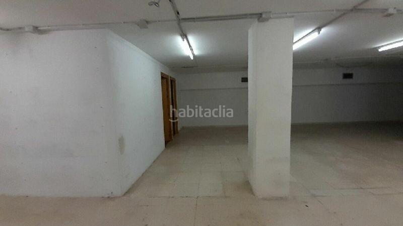 Foto d3274e51-453f-4011-aaf3-45e5a77fc21a. Local comercial en rio cerezuelo local comercial en planta baja de un edificio residencial de la localidad jaén. cuenta con 697,03 m construidos. dispo en Cazorla