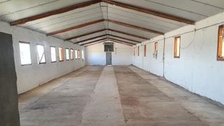 Nave industrial en Tejares pg 9 pc 112. Conjunto de tres naves en venta en fuentealbilla albacete.  una