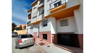 Parking voiture à Andalucia 30. Deja de perder tiempo buscando dónde aparcar tu vehículo y ven a
