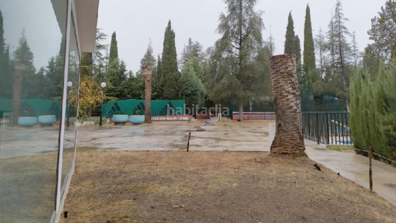 Foto b01bd246-5236-43c0-b3b4-b4fb7ed95894. Edificio en eolo 19 club social en venta en la urbanización chaparral de cartuja en el aire, una localidad y pedanía perteneciente al municipio de alb en Albolote